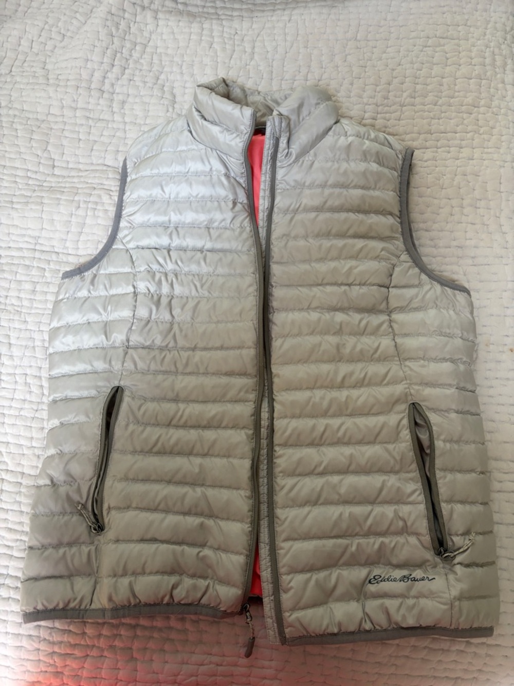Eddie Bauer Light Gray Quilted Packable Vest with Coral Interior